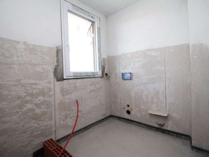 Quadrilocale in Vendita a Legnano, 335'000&euro;, 152 m², con Box