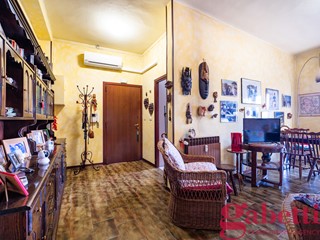 Trilocale in Vendita a Milano, 380'000&euro;, 74 m²