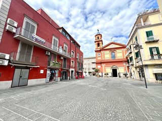 Trilocale in Affitto a Pozzuoli, 700&euro;, 80 m²