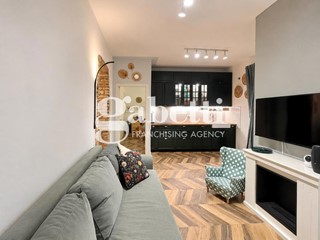 Trilocale in Vendita a Roma, 265'000&euro;, 108 m²