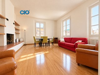 Appartamento in Vendita a Bologna, 520'000&euro;, 161 m²