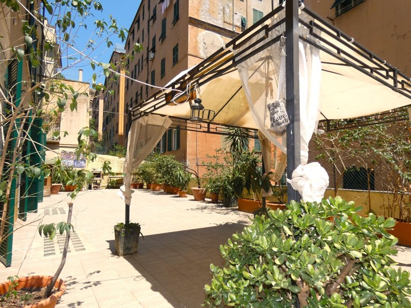 Appartamento in Affitto a Genova, zona Centro, 900&euro;, 85 m²