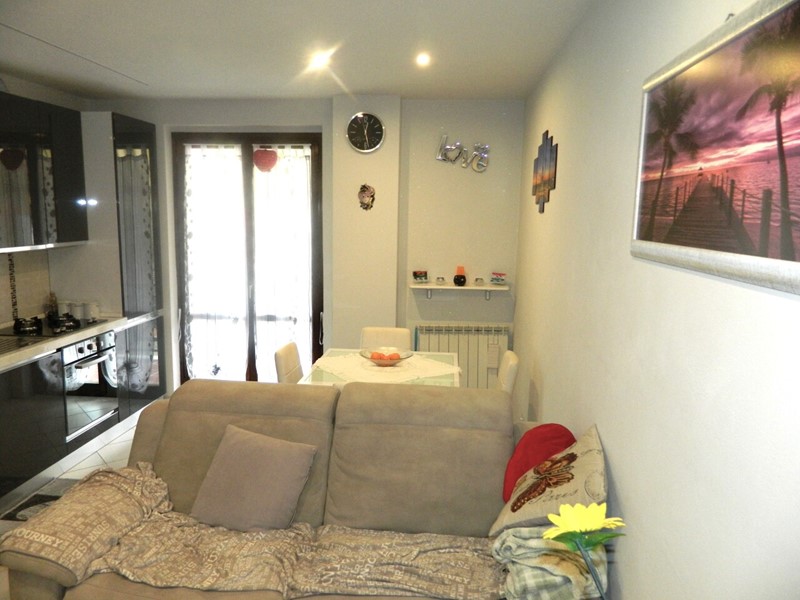 Bilocale in Vendita a Luni, zona Luni Mare, 150'000&euro;, 48 m²