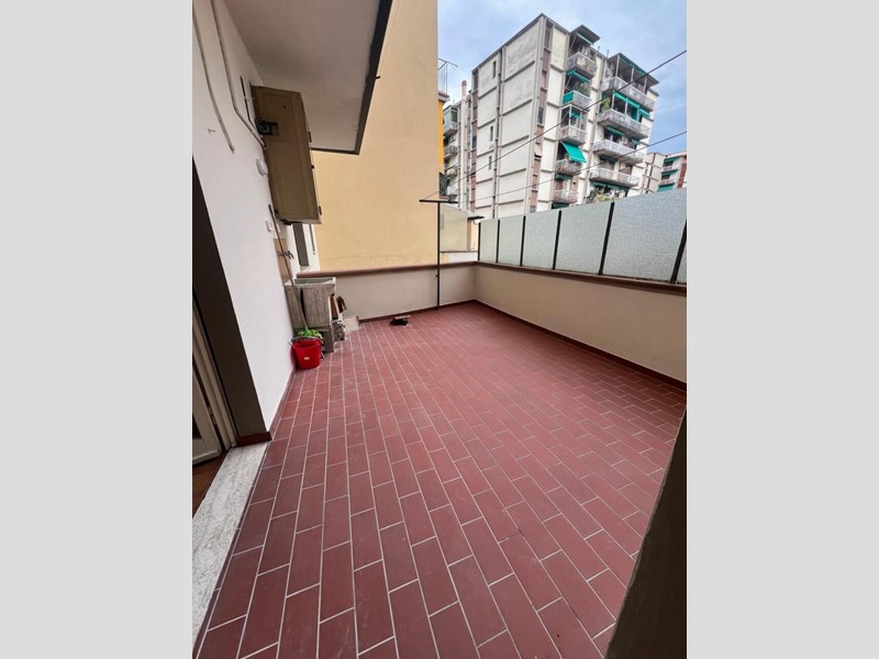 Quadrilocale in Vendita a Firenze, zona Rifredi, 360'000&euro;, 105 m²