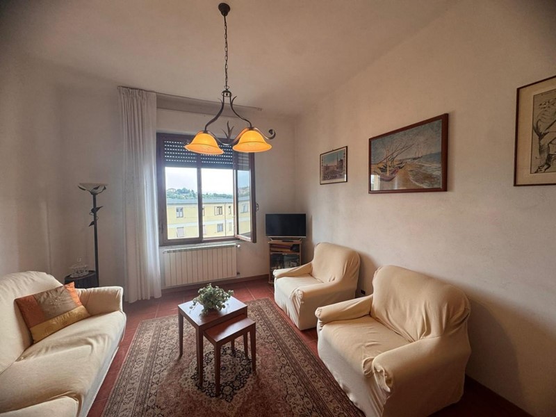 Appartamento in Vendita a Siena, 245'000&euro;, 87 m², arredato