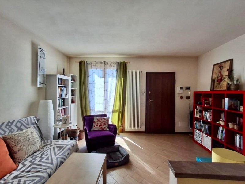 Trilocale in Vendita a Capraia e Limite, 275'000&euro;, 70 m², con Box