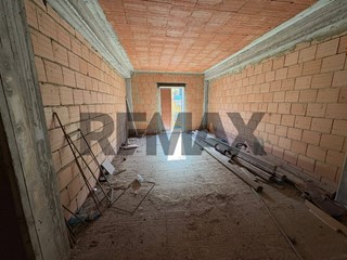 Bilocale in Vendita a Caltagirone, 100'000&euro;, 100 m²