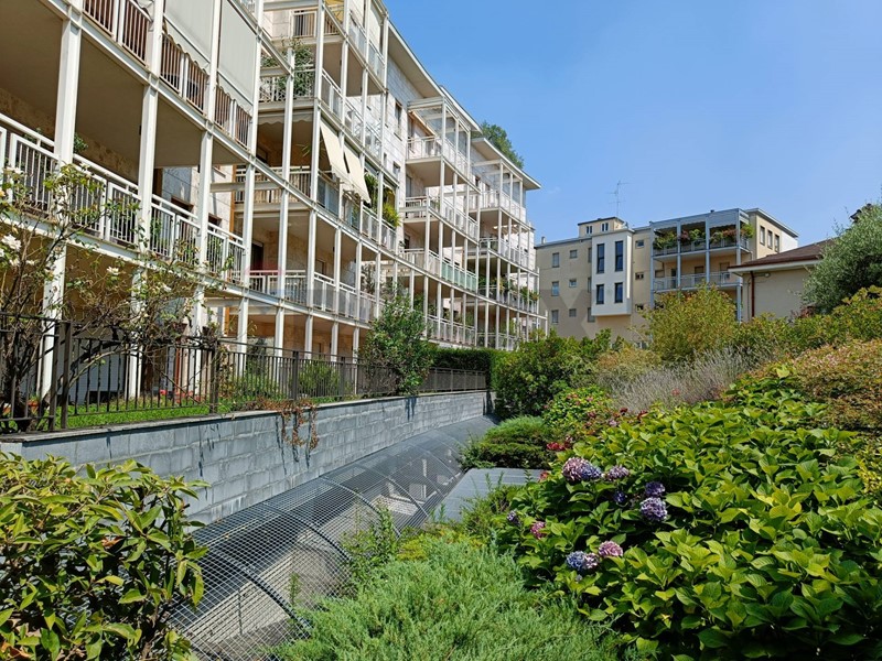 Quadrilocale in Vendita a Bergamo, 490'000&euro;, 200 m²
