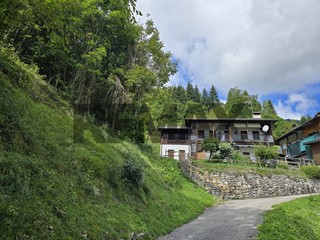 Appartamento in Vendita a Lamon, 100'000&euro;, 80 m²