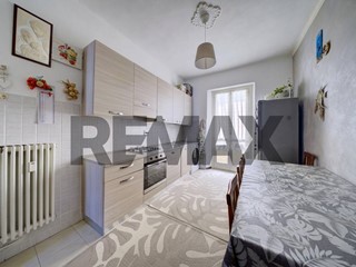 Trilocale in Vendita a Torino, 109'000&euro;, 68 m²