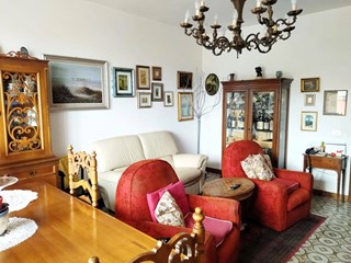Appartamento in Vendita a Massa, 300'000&euro;, 120 m²