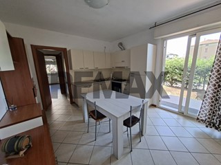 Bilocale in Affitto a Costa Volpino, 650&euro;, 60 m²