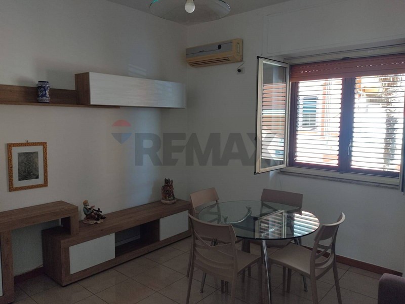 Quadrilocale in Affitto a Caltagirone, 400&euro;, 75 m²