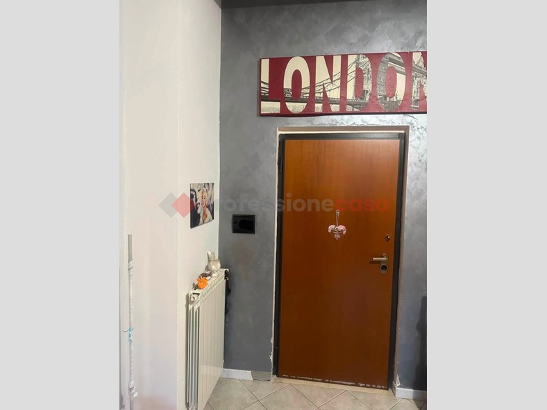 Attico in Vendita a Vitulazio, 69'000&euro;, 85 m²