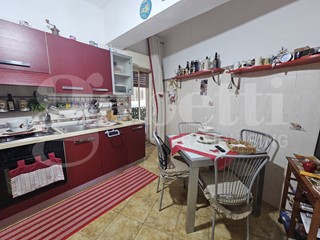 Appartamento in Vendita a Messina, 98'000&euro;, 120 m²