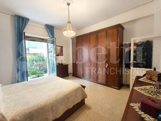 Quadrilocale in Vendita a Portici, 265'000&euro;, 130 m²