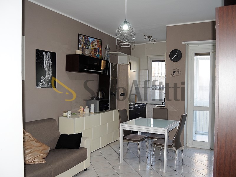 Bilocale in Affitto a Settimo Torinese, zona Borgo Nuovo, 550&euro;, 52 m², arredato