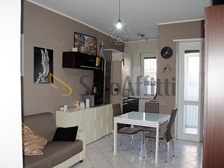 Bilocale in Affitto a Settimo Torinese, zona Borgo Nuovo, 550&euro;, 52 m², arredato