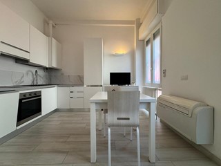 Bilocale in Affitto a Como, 900&euro;, 46 m²