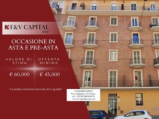 Monolocale in Vendita a Torino, 45'000&euro;, 55 m²