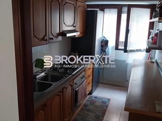 Appartamento in Vendita a Carrara, zona Marina di Carrara, 210'000&euro;, 106 m², arredato