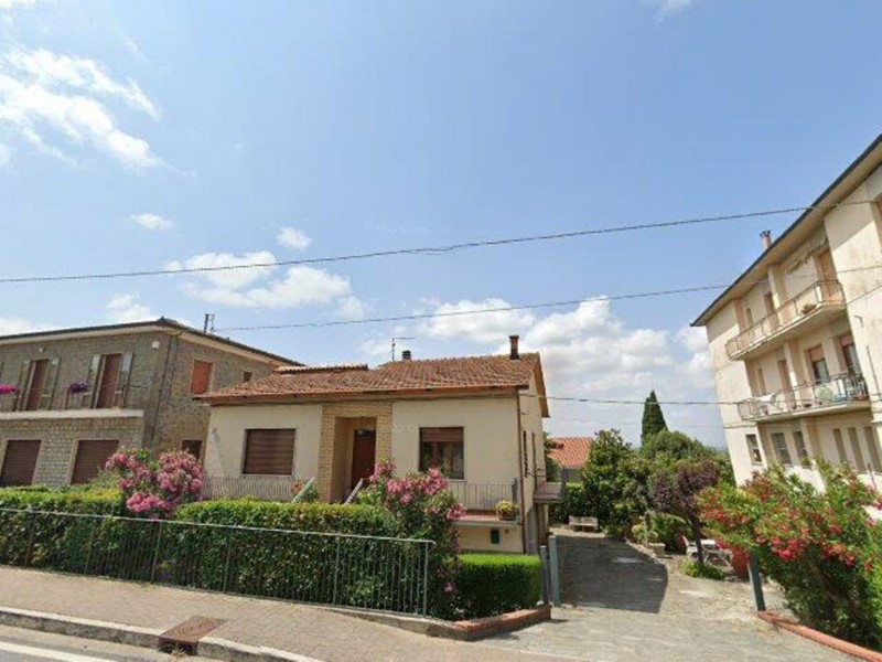 Trilocale in Vendita a Cortona, 113'140&euro;, 99 m²