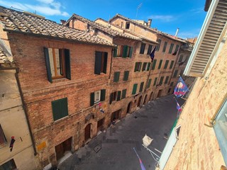 Quadrilocale in Vendita a Siena, 225'000&euro;, 70 m²