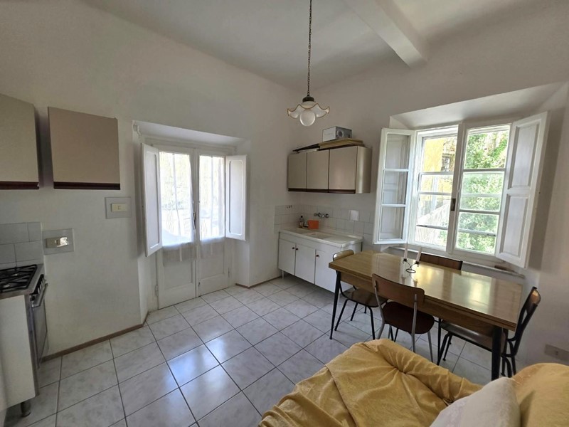 Trilocale in Vendita a Rosignano Marittimo, zona Castelnuovo Misericordia, 98'000&euro;, 60 m², arredato