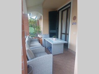 Trilocale in Vendita a Montopoli in Val d'Arno, zona San Romano, 170'000&euro;, 80 m², con Box