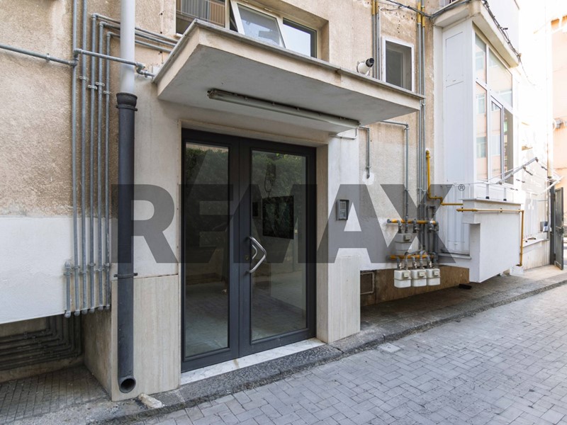 Trilocale in Vendita a Catania, 100'000&euro;, 101 m²