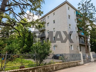 Quadrilocale in Vendita a Reggio Emilia, 207'000&euro;, 98 m²