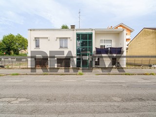 Bilocale in Vendita a Bareggio, 115'000&euro;, 50 m²
