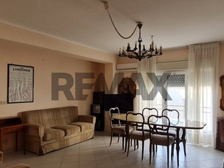 Quadrilocale in Affitto a Lentini, 600&euro;, 126 m²