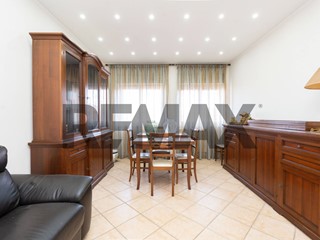 Quadrilocale in Affitto a Catania, 650&euro;, 110 m²