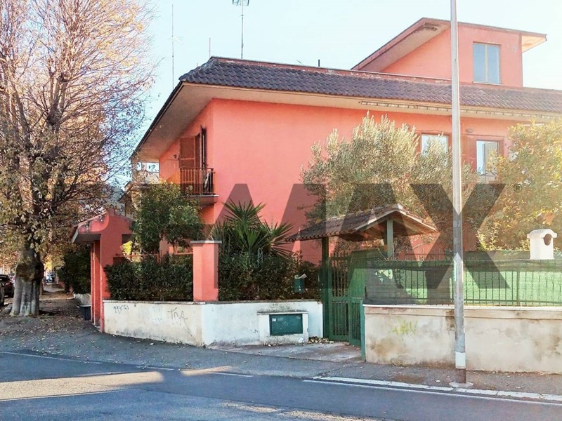Trilocale in Affitto a Roma, 950&euro;, 107 m²