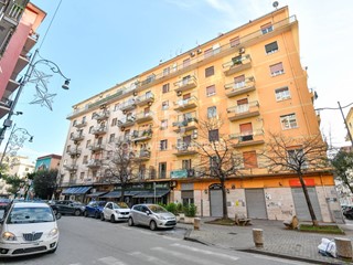 Quadrilocale in Vendita a Salerno, 198'000&euro;, 112 m²