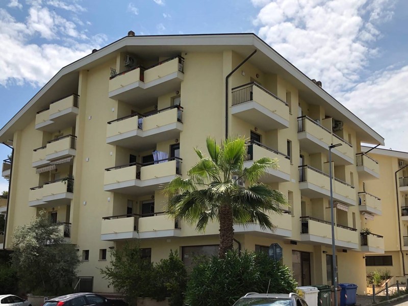 Appartamento in Vendita a Silvi, 83'000&euro;, 186 m²