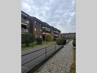 Trilocale in Vendita a Pessano con Bornago, 190'000&euro;, 78 m²