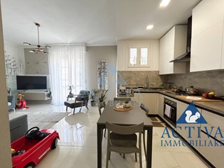 Quadrilocale in Vendita a Busto Arsizio, 175'000&euro;, 96 m²