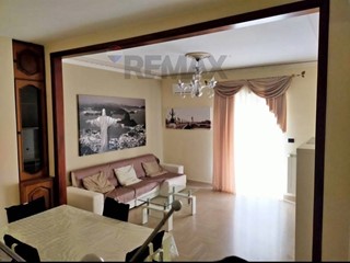 Quadrilocale in Vendita a Calatabiano, 89'000&euro;, 120 m²