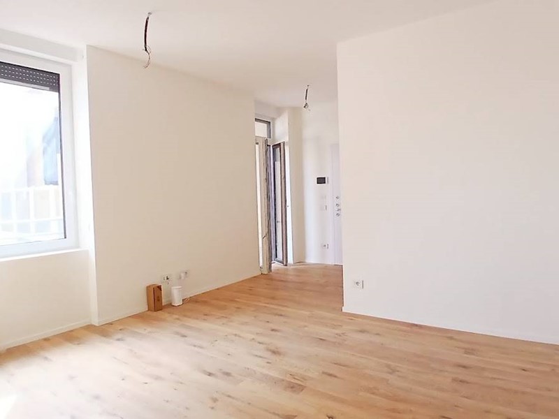 Trilocale in Vendita a Milano, 450'000&euro;, 86 m²