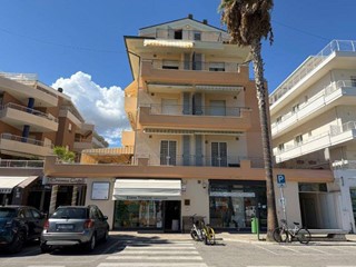 Trilocale in Vendita a Alba Adriatica, 200'000&euro;, 62 m²