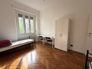 Trilocale in Affitto a Torino, 1'200&euro;, 85 m², arredato