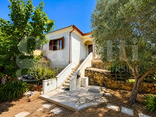 Trilocale in Vendita a Budoni, 260'000&euro;, 77 m², arredato