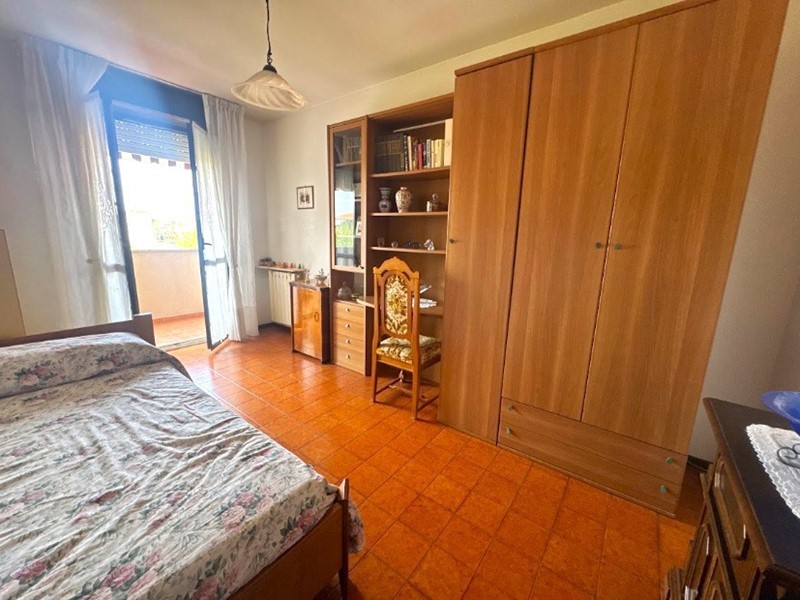 Trilocale in Vendita a Castellanza, 115'000&euro;, 90 m², con Box