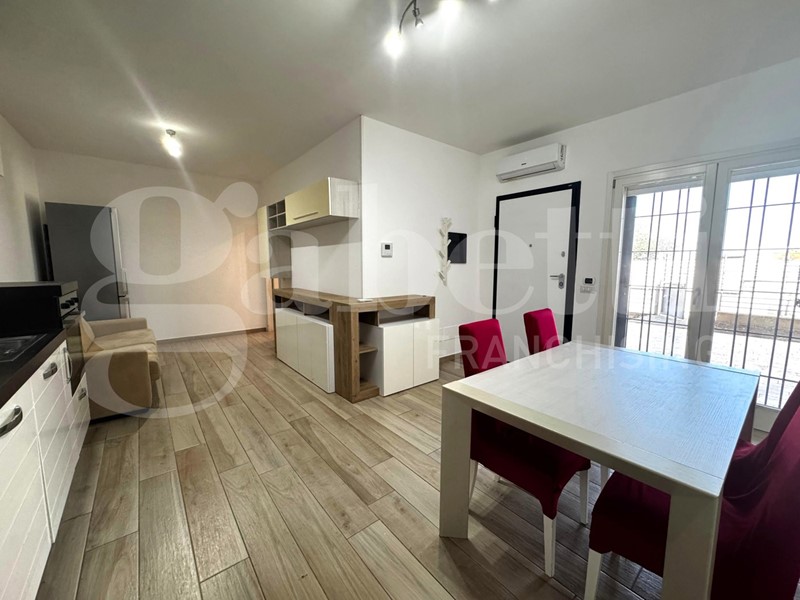 Trilocale in Vendita a Marino, 229'000&euro;, 65 m², con Box