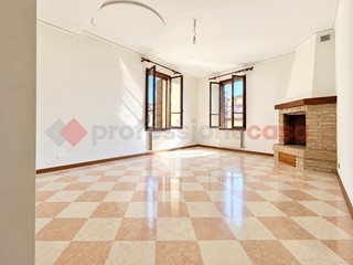 Trilocale in Vendita a Padova, 365'000&euro;, 95 m²
