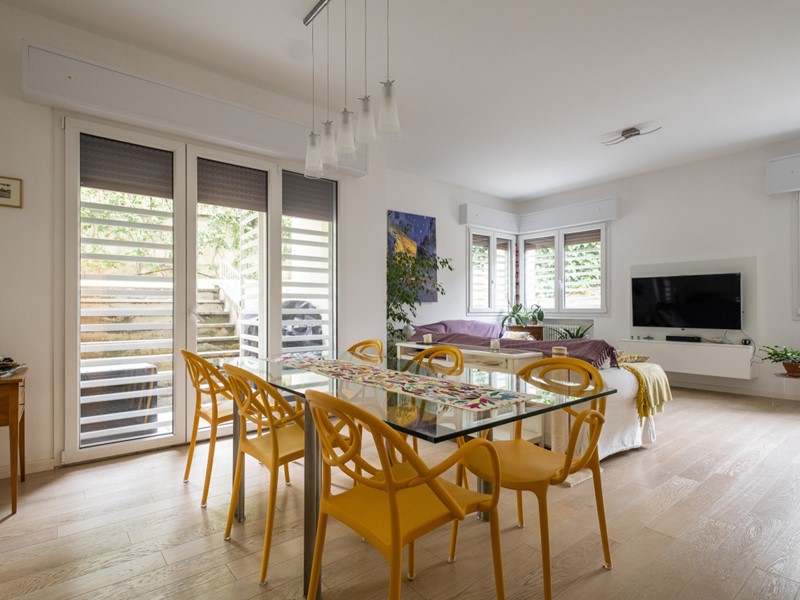 Appartamento in Vendita a Bologna, zona Costa Saragozza, 850'000&euro;, 247 m², con Box