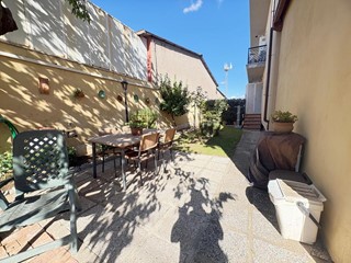 Bilocale in Vendita a Tivoli, zona Bagni Di Tivoli, 145'000&euro;, 60 m²