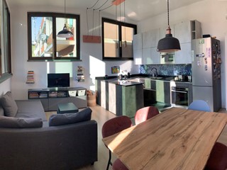 Trilocale in Vendita a Milano, 295'000&euro;, 70 m²